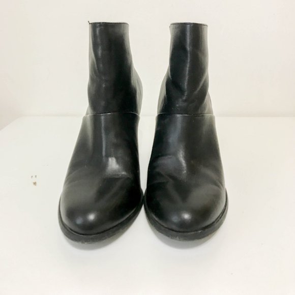 Sade Black Heeled Booties From Just Fab - Picture 8 of 15